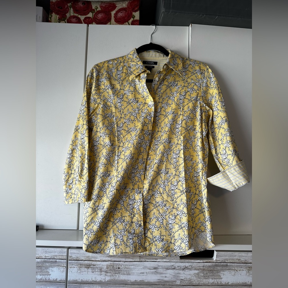🌼 Chaps Yellow Floral Button Down Shirt Women’s Medium Cotton Cottagecore